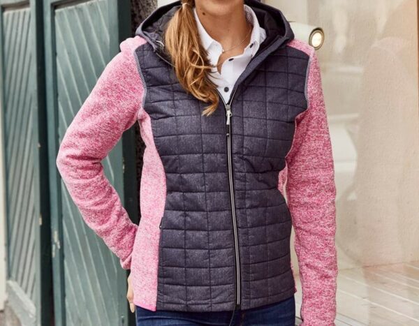 VESTE TRICOT MATELASSEE AVEC CAPUCHE - HOMME et FEMME